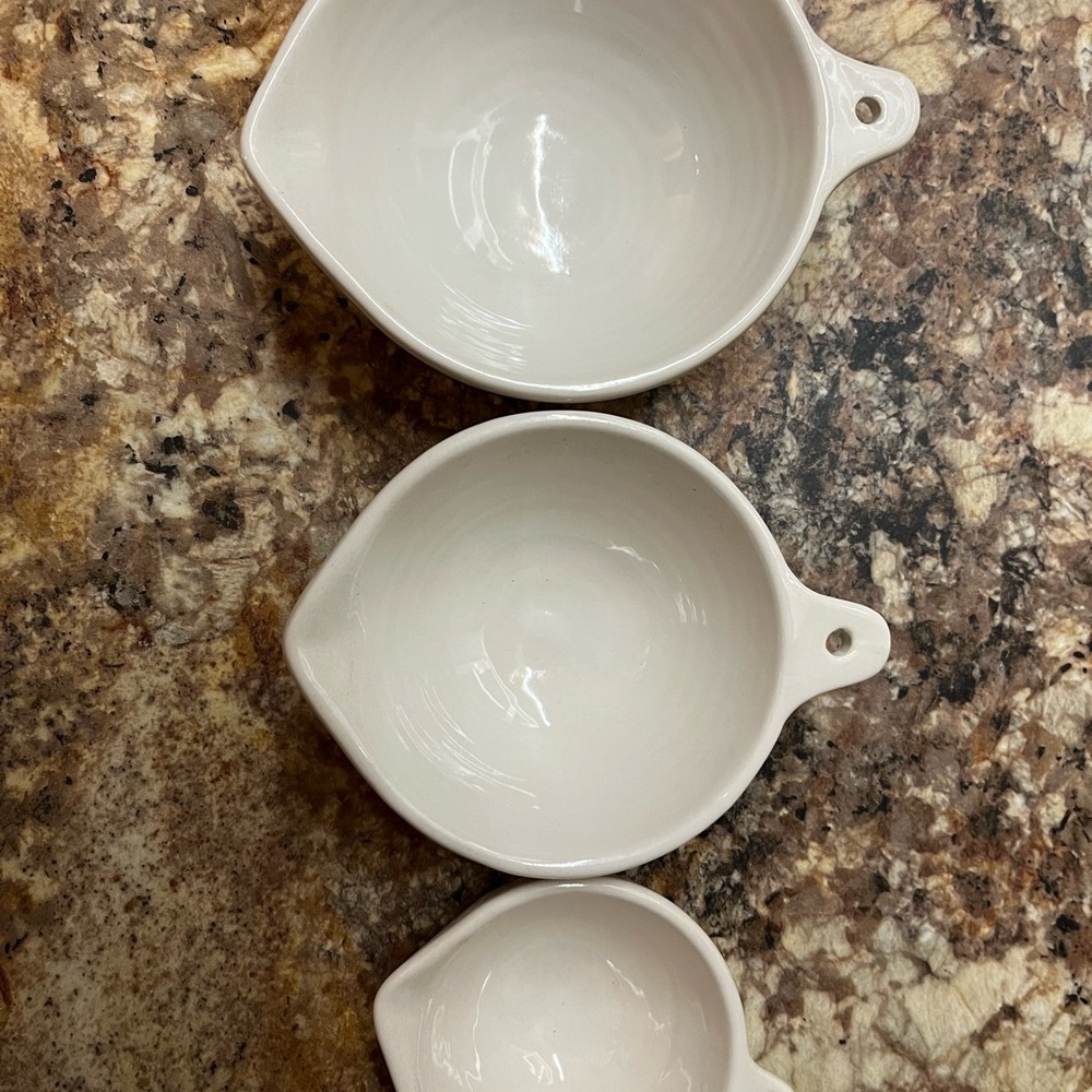 Mud Pie Measuring Cups 1,1/2,1/4 Brand New